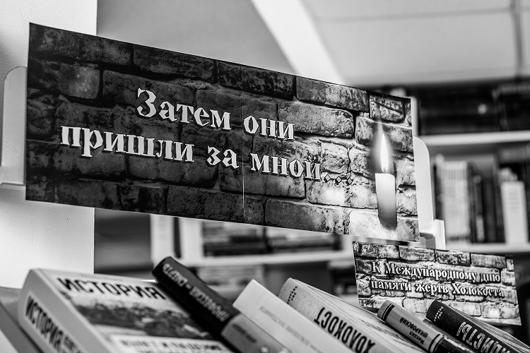 Текст песни Стих - Почему у человека грустное ебало, слова песни