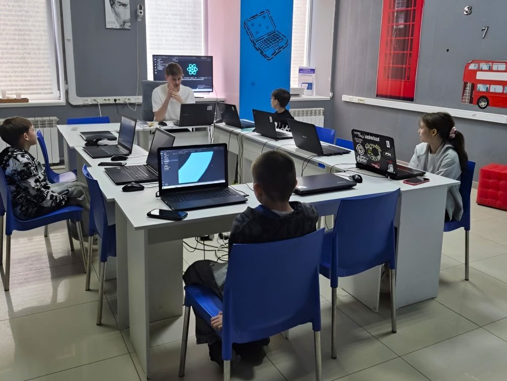 Шаховка провела практический урок по созданию виртуальной карты библиотек Астраханской области