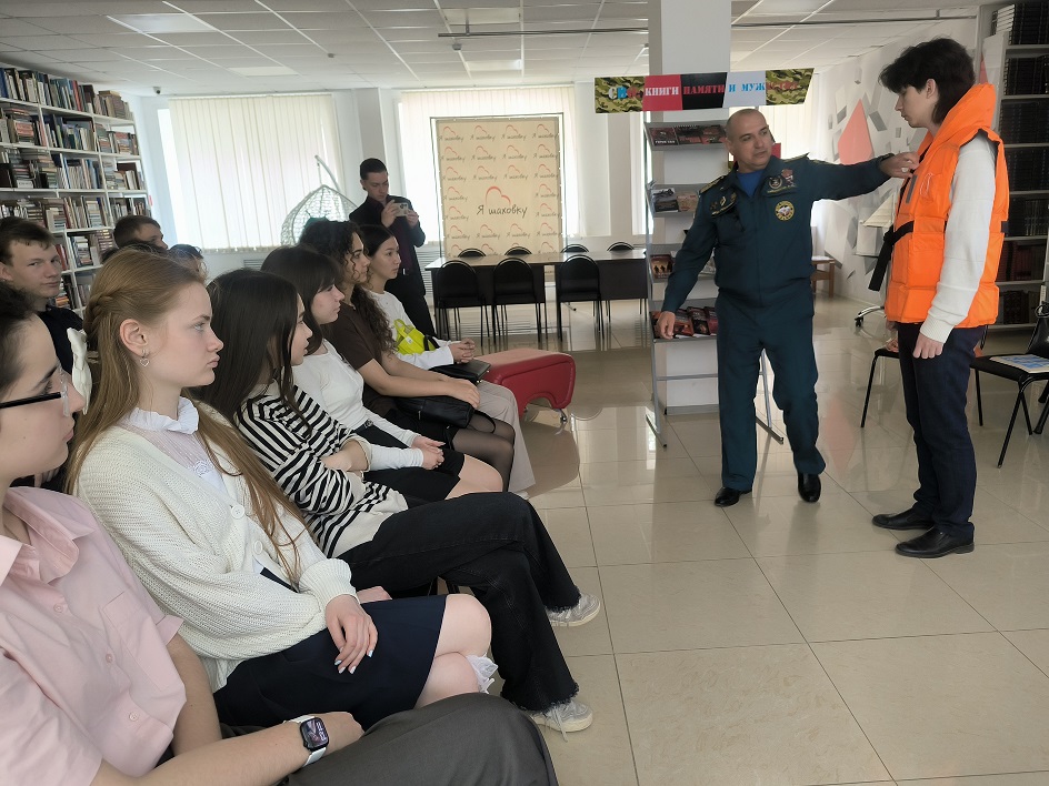 В Шаховке напомнили о правилах поведения на воде